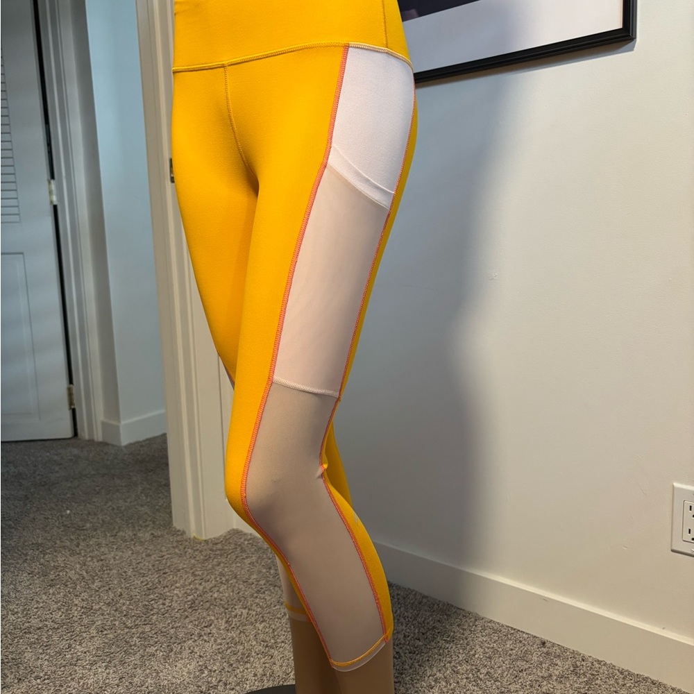 Fabletics Yellow and White Colorblock Leggings Sz S